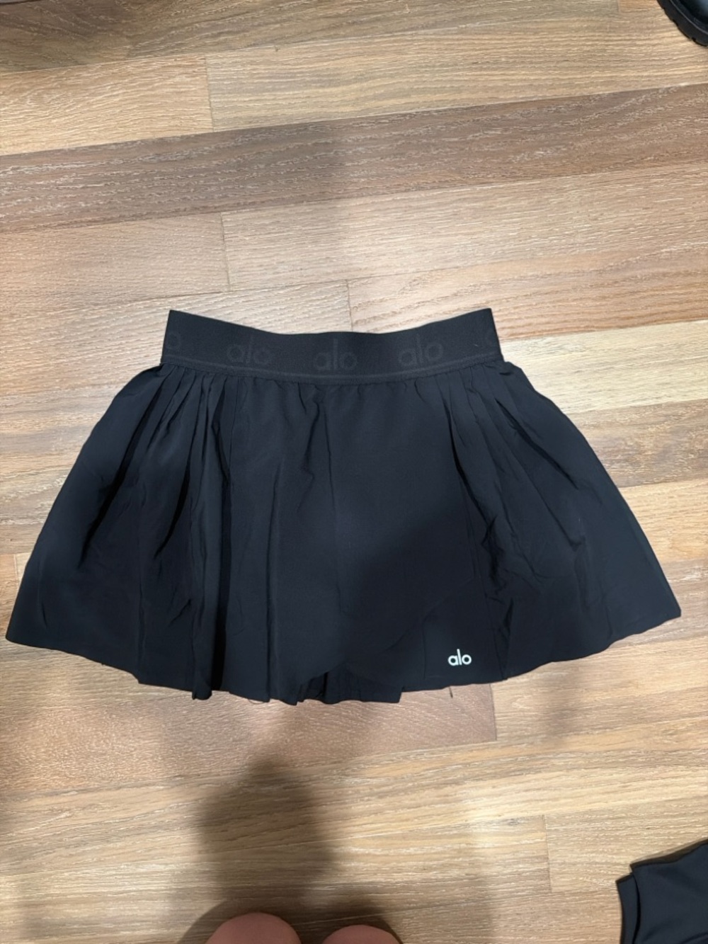 Alo Yoga Black Pleated Tennis Skirt | Size Small
